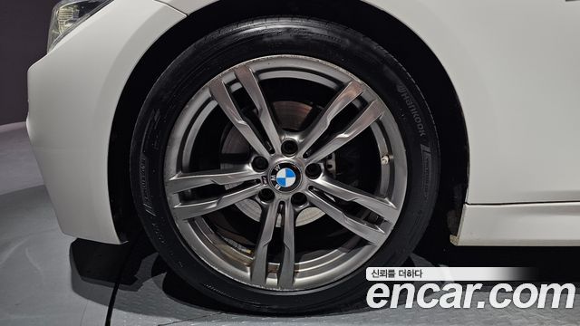 BMW 3 Series (F30) 320i M Sport 2017 — фото 5