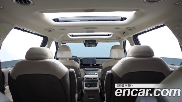 Kia Carnival (IV) HEV 9seater Signature 2026 — фото 15
