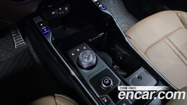 Kia Sorento (IV) HEV 1.6 2WD Gravity 2024 — фото 9