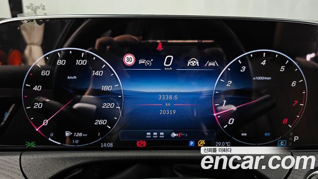 Mercedes-Benz E-Class (W214) E200 Avantgarde 2025 — фото 8