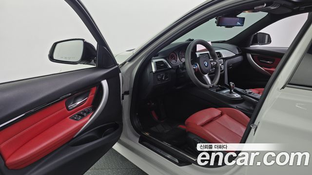 BMW 3 Series (F30) 328i M Sport 2016 — фото 11