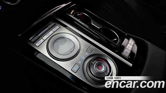 Genesis G80 (RG3) Gasoline 2.5 Turbo 2WD 2022 — фото 9