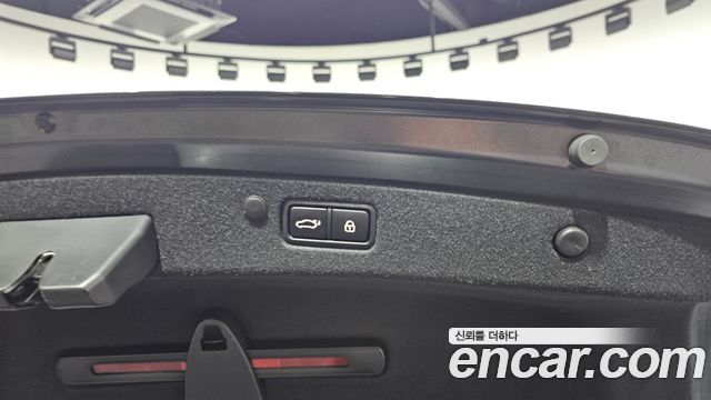 Hyundai Grandeur (IG) 3.0 LPi (Disabled) Exclusive 2023 — фото 16