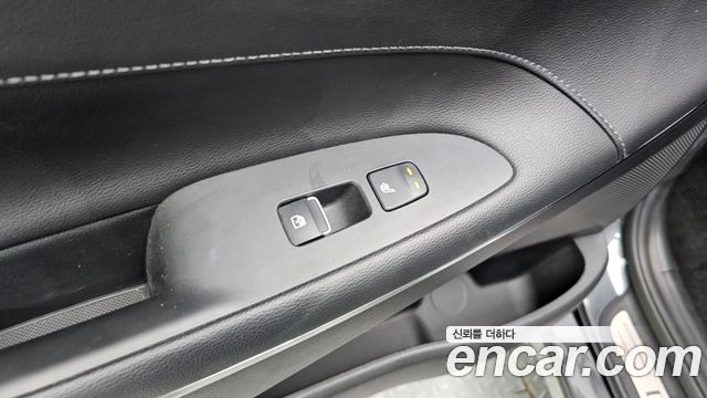 Hyundai Grandeur (IG) 3.0 LPi (Disabled) Exclusive 2023 — фото 17