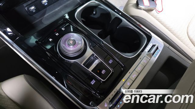 Kia Carnival (IV) Diesel 7-Seater Hi-Limousine Signature 2022 — фото 9