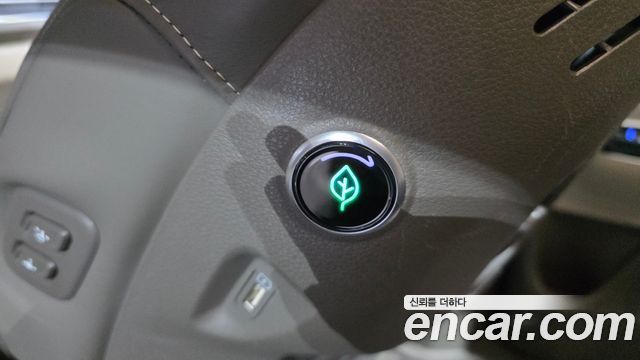 Kia Carnival (IV) Diesel 7-Seater Hi-Limousine Signature 2022 — фото 17
