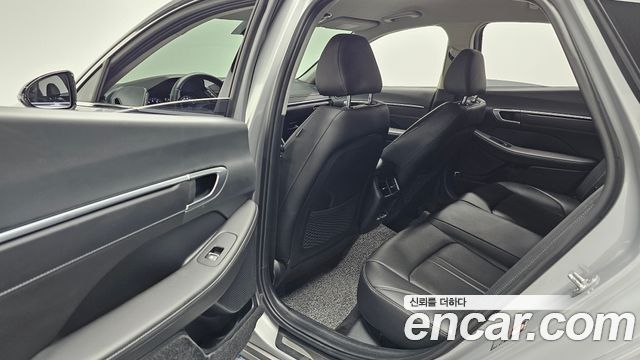 Hyundai Sonata (DN8) 2.0 Premium Plus 2023 — фото 12