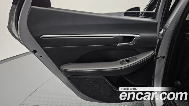 Hyundai Sonata (DN8) 2.0 Premium Plus 2023 — фото 25