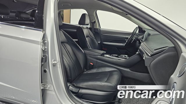 Hyundai Sonata (DN8) 2.0 Premium Plus 2023 — фото 26