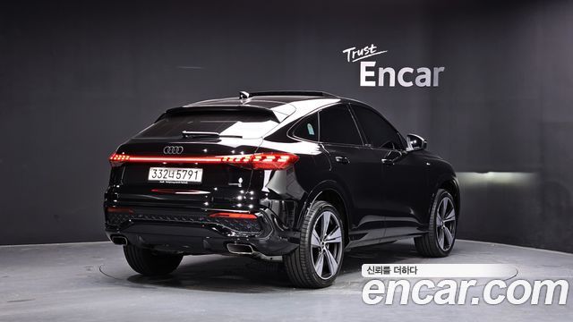 Audi Q5 (80A) 40 TFSI Quattro Sportback S Line 2025 — фото 2
