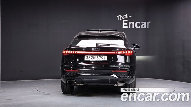 Audi Q5 (80A) 40 TFSI Quattro Sportback S Line 2025 — фото 4