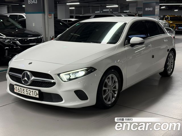 Mercedes-Benz A-Class (W177) A220 Hatchback 2020 — фото 2