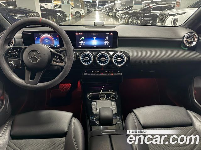 Mercedes-Benz A-Class (W177) A220 Hatchback 2020 — фото 7
