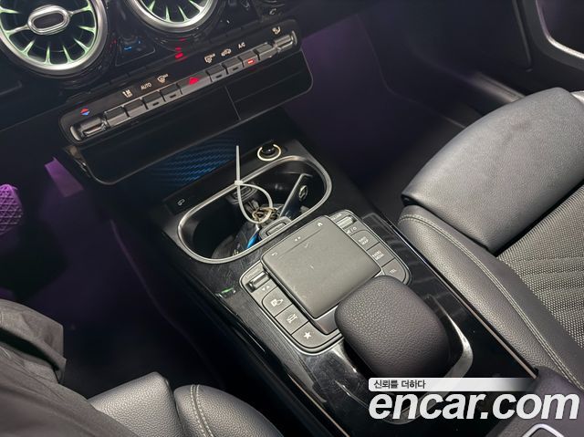 Mercedes-Benz A-Class (W177) A220 Hatchback 2020 — фото 18