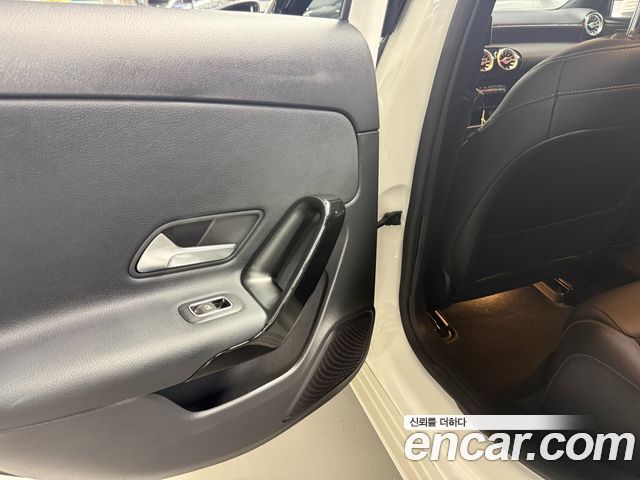 Mercedes-Benz A-Class (W177) A220 Hatchback 2020 — фото 22