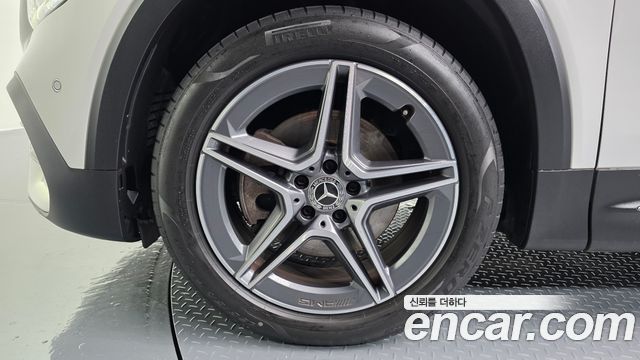 Mercedes-Benz GLB-Class (X247) GLB250 4MATIC 2021 — фото 5