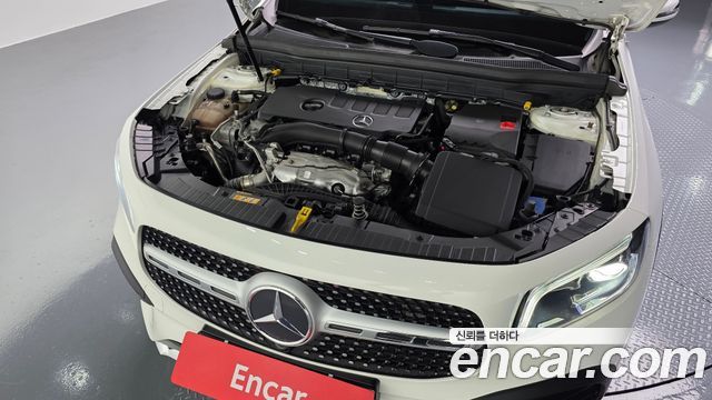 Mercedes-Benz GLB-Class (X247) GLB250 4MATIC 2021 — фото 6