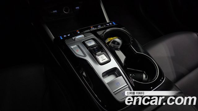 Hyundai Tucson Hybrid (NX4) Premium 2WD 2023 — фото 9