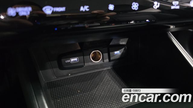 Hyundai Tucson Hybrid (NX4) Premium 2WD 2023 — фото 32