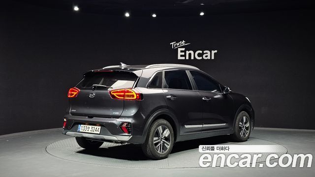 Kia Niro 1.6 HEV Noblesse Special 2021 — фото 2