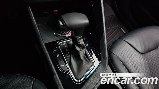 Kia Niro 1.6 HEV Noblesse Special 2021 — фото 9