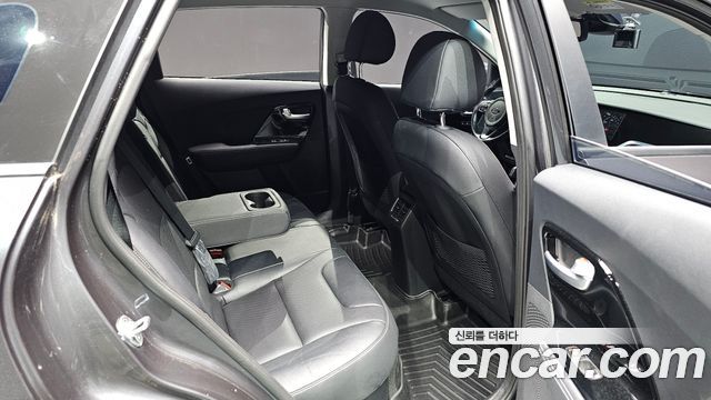Kia Niro 1.6 HEV Noblesse Special 2021 — фото 12