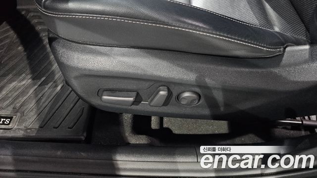 Kia Niro 1.6 HEV Noblesse Special 2021 — фото 31