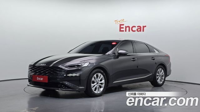 Kia K8 2.5 Gasoline 2WD Noblesse 2022 — фото 1