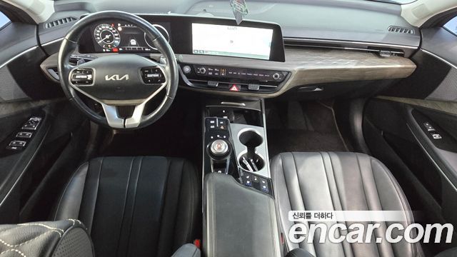 Kia K8 2.5 Gasoline 2WD Noblesse 2022 — фото 7