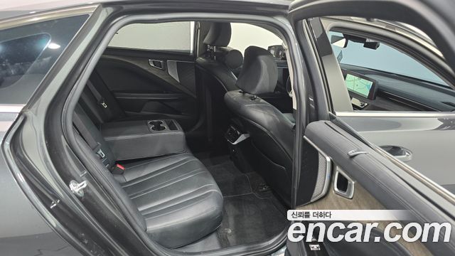 Kia K8 2.5 Gasoline 2WD Noblesse 2022 — фото 11