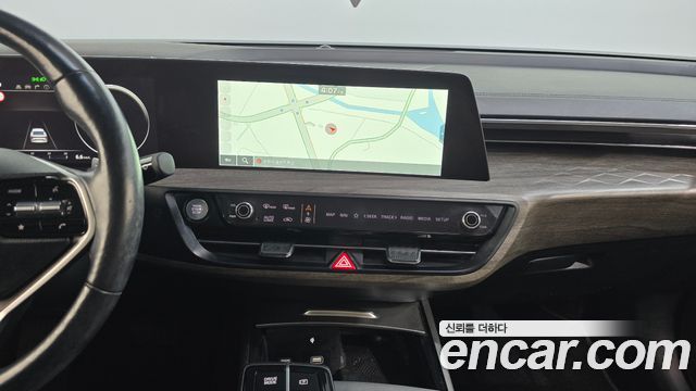 Kia K8 2.5 Gasoline 2WD Noblesse 2022 — фото 14