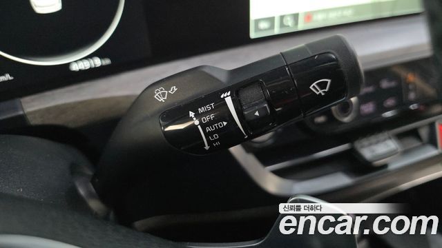 Kia K8 2.5 Gasoline 2WD Noblesse 2022 — фото 20