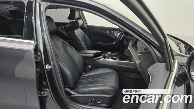 Kia K8 2.5 Gasoline 2WD Noblesse 2022 — фото 26