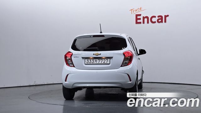 Chevrolet Spark LT 2022 — фото 4
