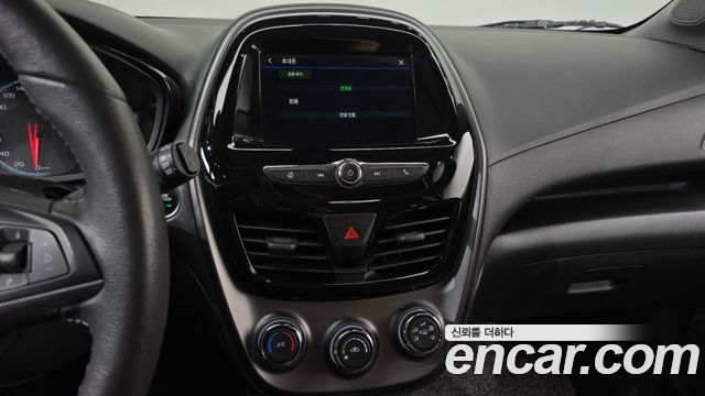 Chevrolet Spark LT 2022 — фото 14