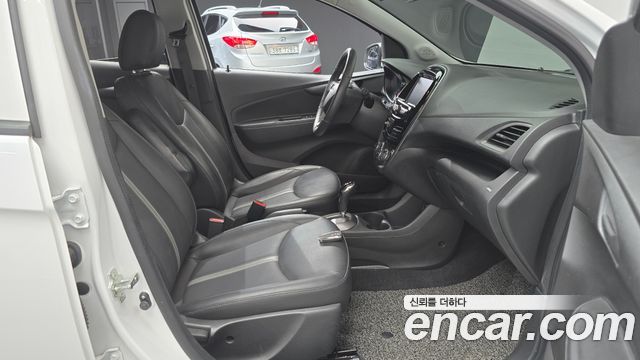 Chevrolet Spark LT 2022 — фото 26