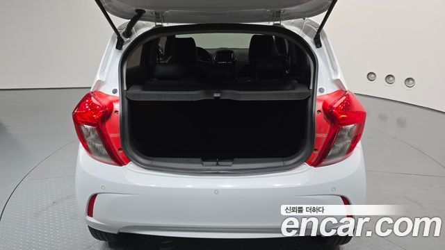 Chevrolet Spark LT 2022 — фото 29