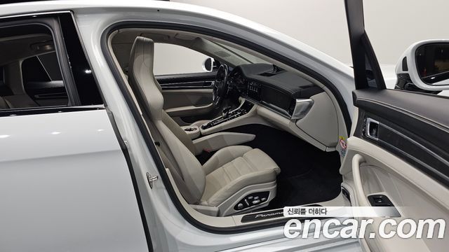 Porsche Panamera (971) 4.0 GTS 2020 — фото 12