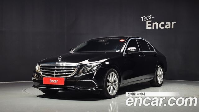 Mercedes-Benz E-Class (W213) E220d Exclusive 2019 — фото 1