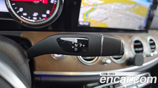 Mercedes-Benz E-Class (W213) E220d Exclusive 2019 — фото 9