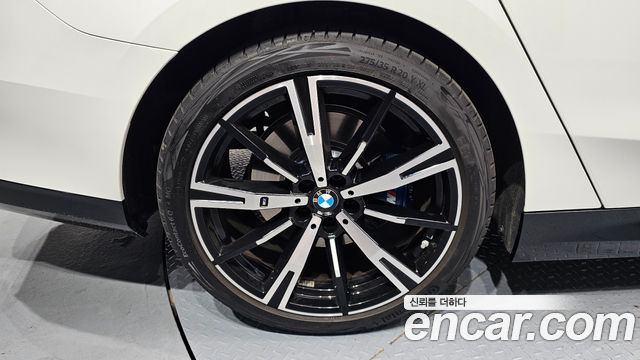 BMW 5 Series (G60) 530i xDrive M Sport 2025 — фото 5