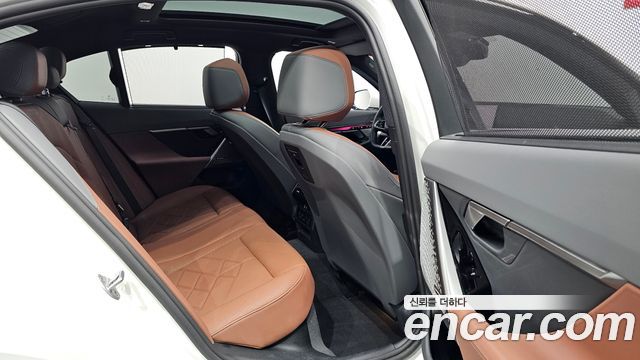 BMW 5 Series (G60) 530i xDrive M Sport 2025 — фото 16