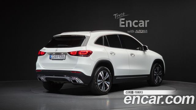 Mercedes-Benz GLA-Class (H247) GLA220 2021 — фото 2