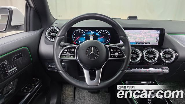 Mercedes-Benz GLA-Class (H247) GLA220 2021 — фото 13