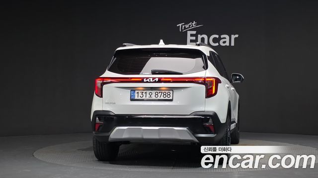 Kia Seltos Gasoline 2.0 2WD Signature 2023 — фото 4