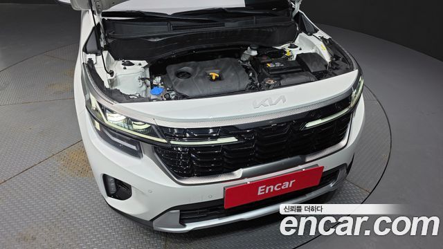 Kia Seltos Gasoline 2.0 2WD Signature 2023 — фото 6
