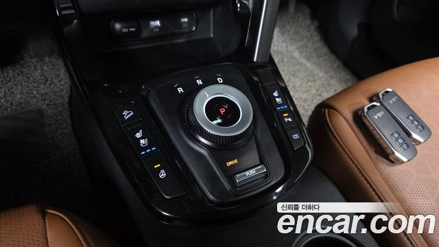 Kia Seltos Gasoline 2.0 2WD Signature 2023 — фото 9
