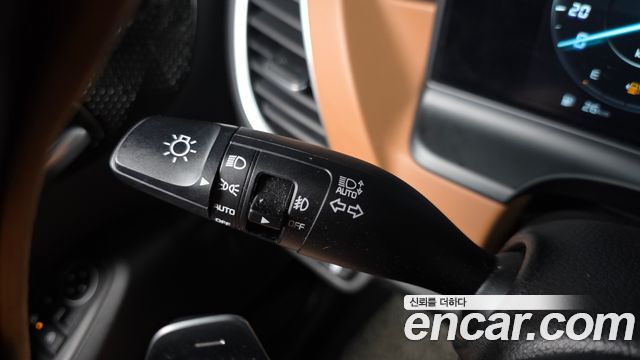 Kia Seltos Gasoline 2.0 2WD Signature 2023 — фото 31