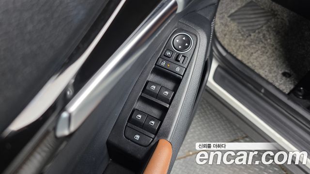 Kia Seltos Gasoline 2.0 2WD Signature 2023 — фото 32