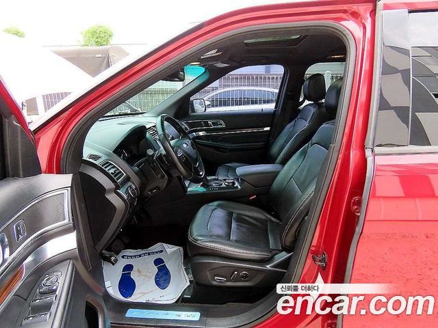 Ford Explorer 2.3 Limited 4WD 5th 2016 — фото 5